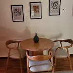 Elegant 1 Bedroom Apr In The Center Of Downtown
